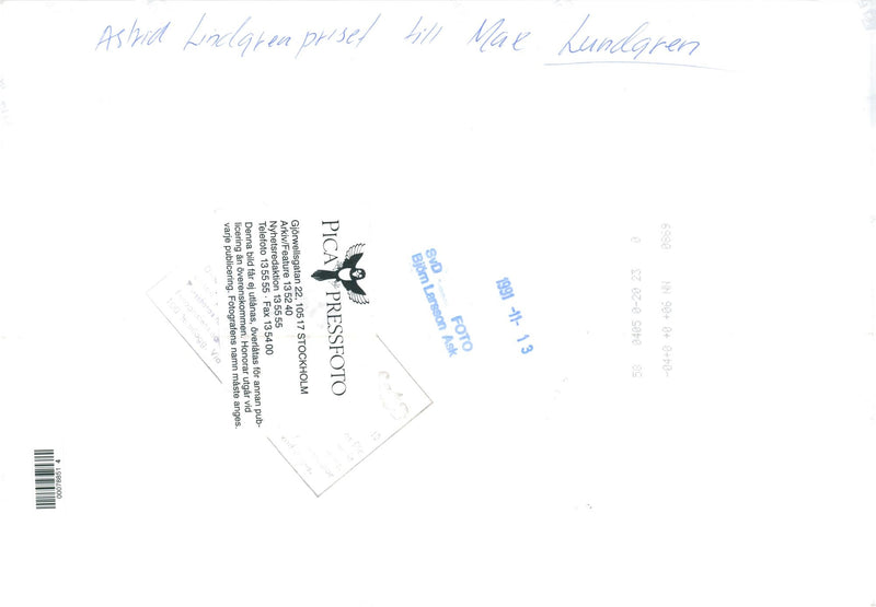 The Swedish writer Max Lundgren received the Astrid Lindgren Prize together with himself Astrid Lindgren at his side. - Vintage Photograph