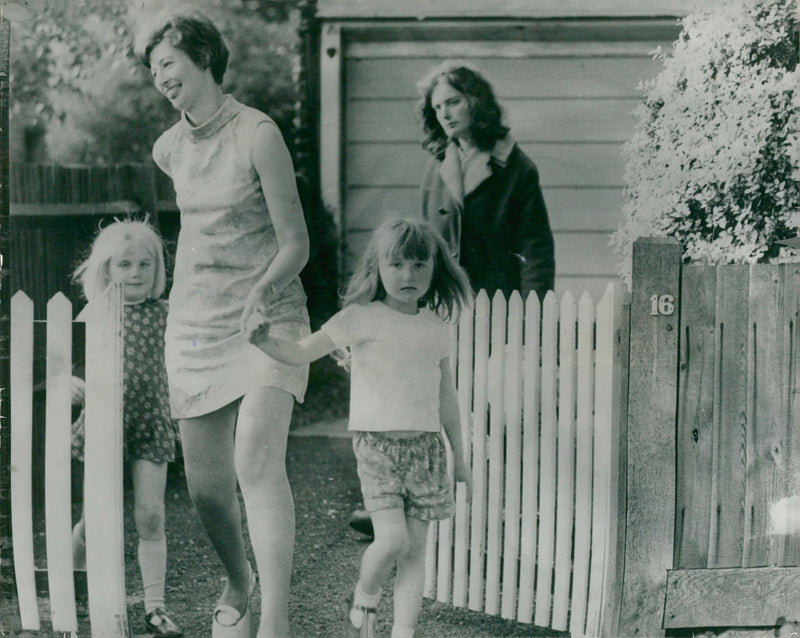 Kathy Tipton Murder Case. - Vintage Photograph