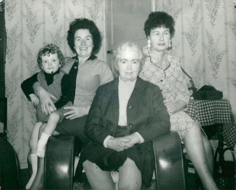 Kathy Tipton Murder. - Vintage Photograph