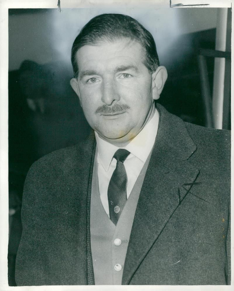 James Thain. - Vintage Photograph