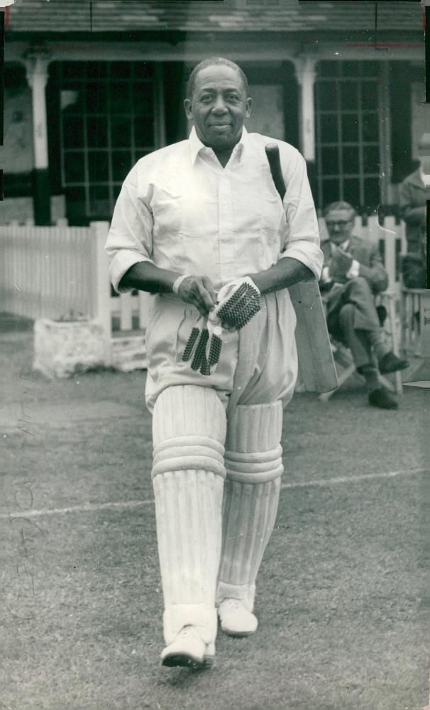 constantine baron. - Vintage Photograph