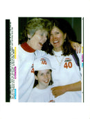 Everest expedition with rebecca stephens. - Vintage Photograph