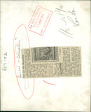 Elizabeth II and use of the bracelets . - Vintage Photograph