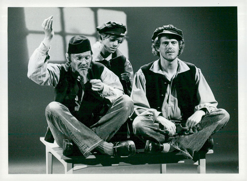 BjÃ¶rn Granath, Mia Benson and Christer Skeppstedt in the music theater "Table do you" in TV1 - Vintage Photograph