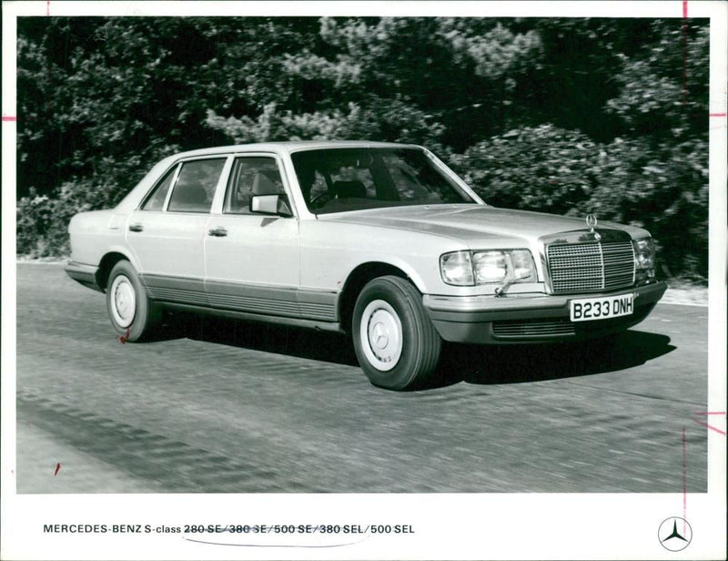 Mercedes-Benz 500 sel - Vintage Photograph