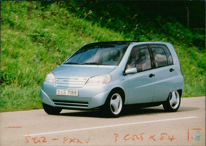 Mercedes-Benz vision a 93 - Vintage Photograph