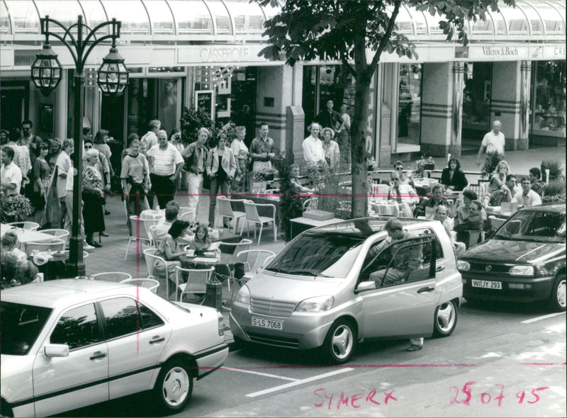 Mercedes-Benz vision a 93 - Vintage Photograph