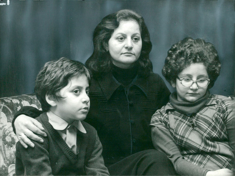 Mrs Khalida Hammami widow of the murdered london representative of the palestine. - Vintage Photograph