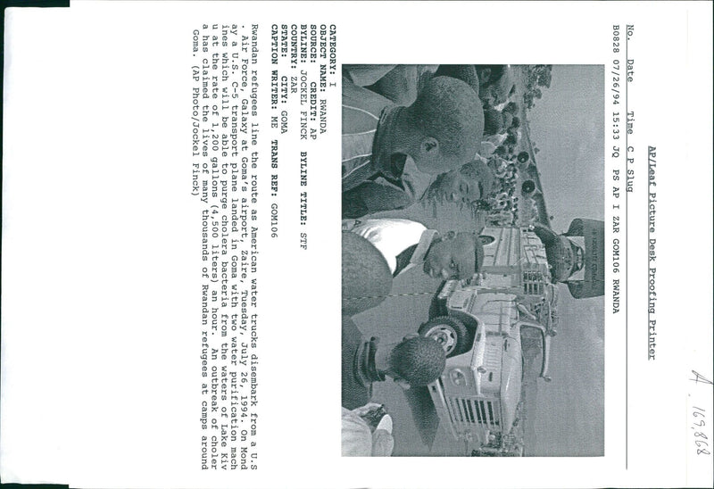 Rwanda War: Rwandan Refugees. - Vintage Photograph