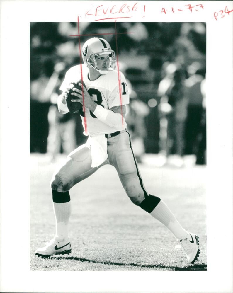 Jay Schroeder American football player: - Vintage Photograph