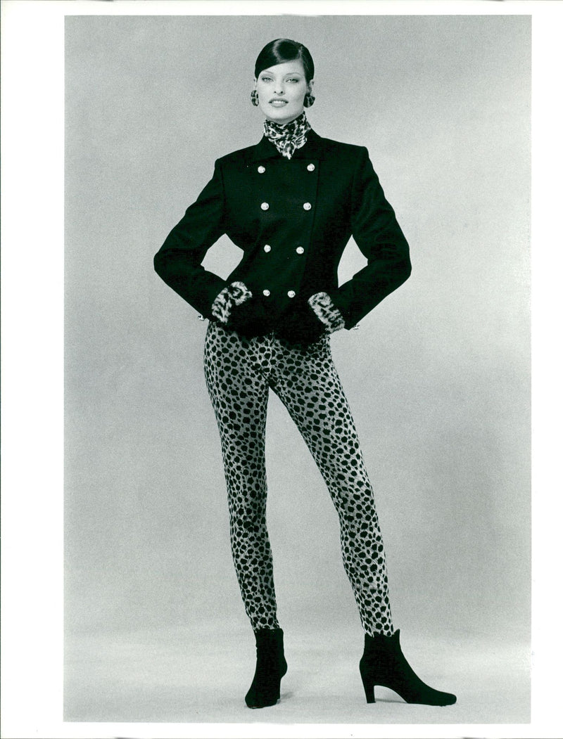 Elizabeth Smither New Zealand poet. - Vintage Photograph