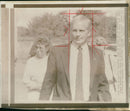 1989 PARENTS MURDERED SCH MOTPOINT LEC DECOUX AGNES DAUGHTER FAMILY DAVID - Vintage Photograph