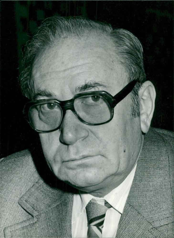 LÃ¡szlÃ³ SzabÃ³. - Vintage Photograph