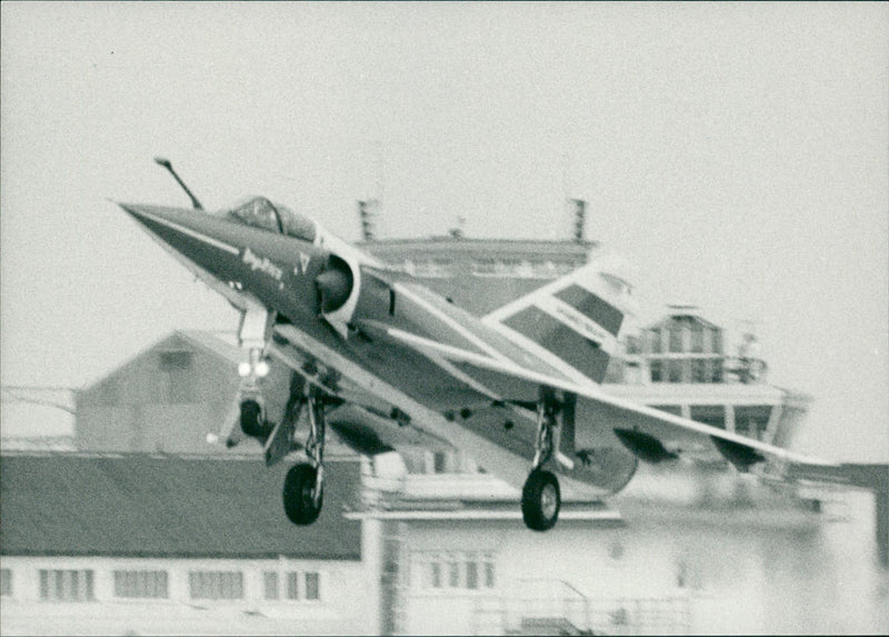 Aircraft: Mirage 111NG Dassault-Breguet. - Vintage Photograph