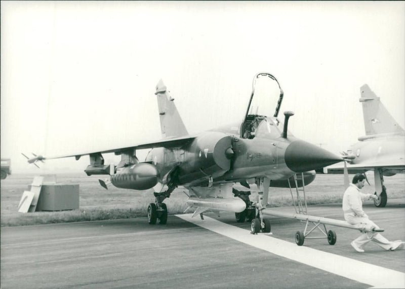 Aircraft Dassault Breguet Mirage F1 - Vintage Photograph