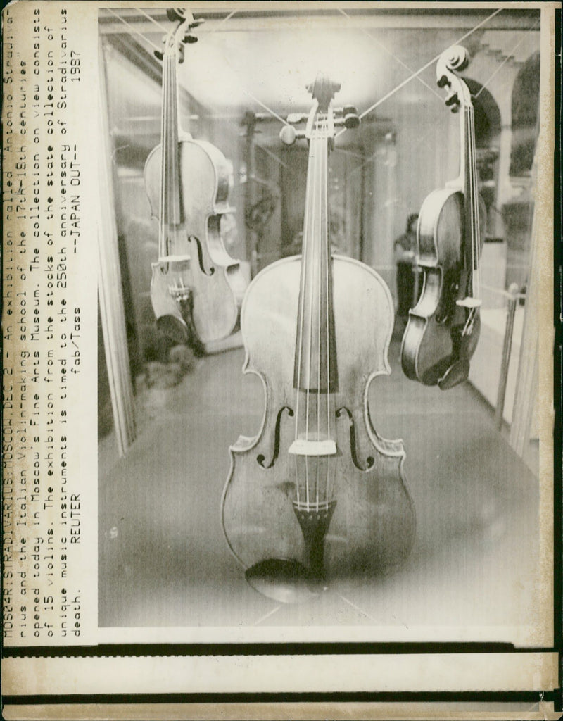 Musical instruments violine: - Vintage Photograph