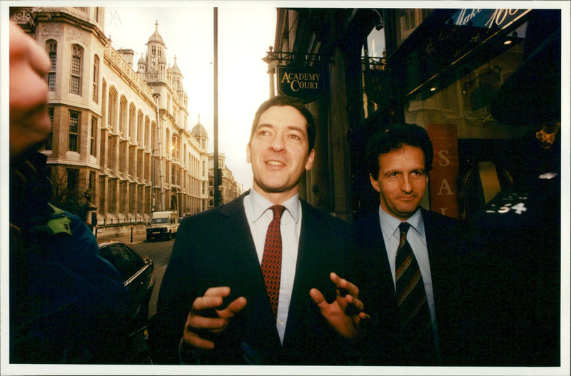 Maxwell kevin and ian during trial maxwell murder. - Vintage Photograph