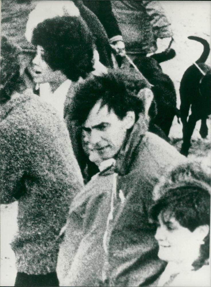 Keating leoni murderer hunt. - Vintage Photograph