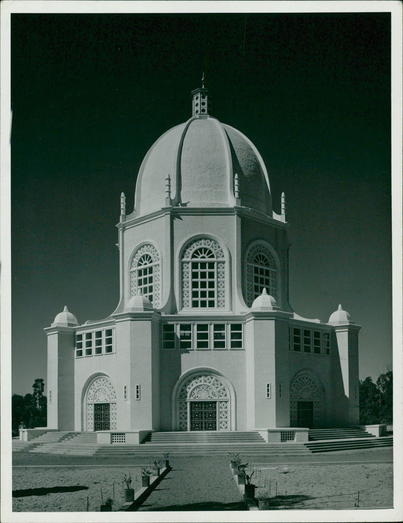 Sydney Bahá'í - Vintage Photograph