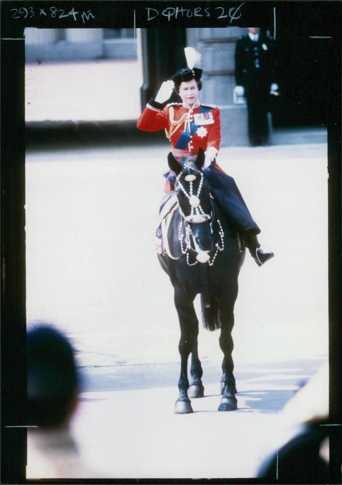 Elizabeth II - Vintage Photograph