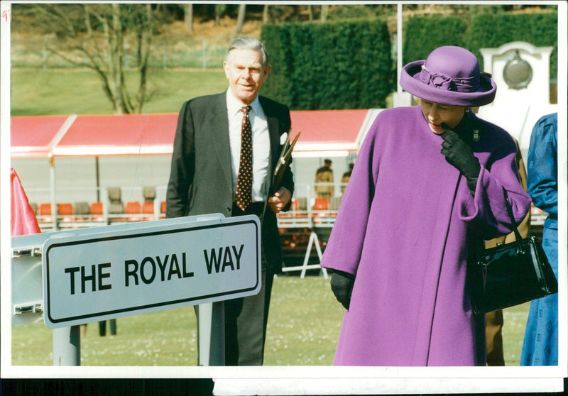 Elizabeth II - Vintage Photograph