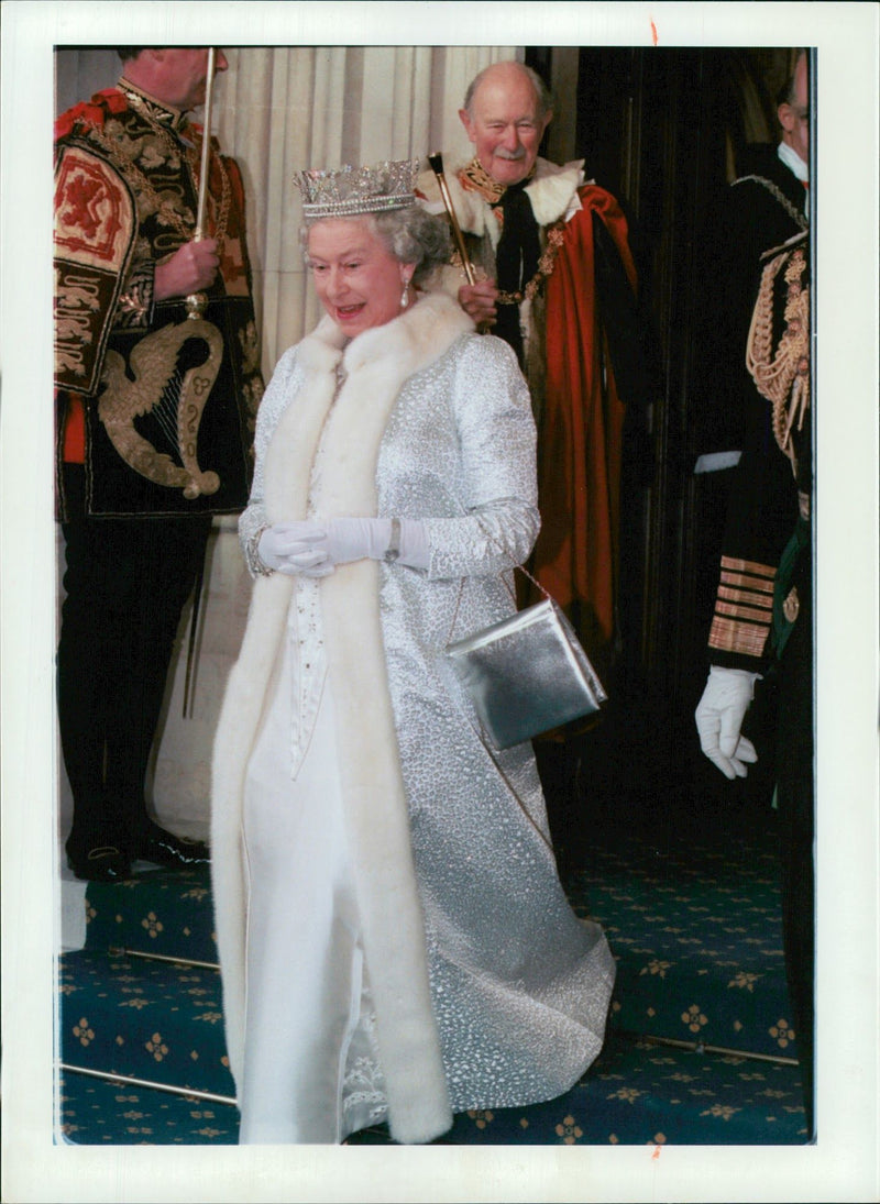 Elizabeth II. - Vintage Photograph