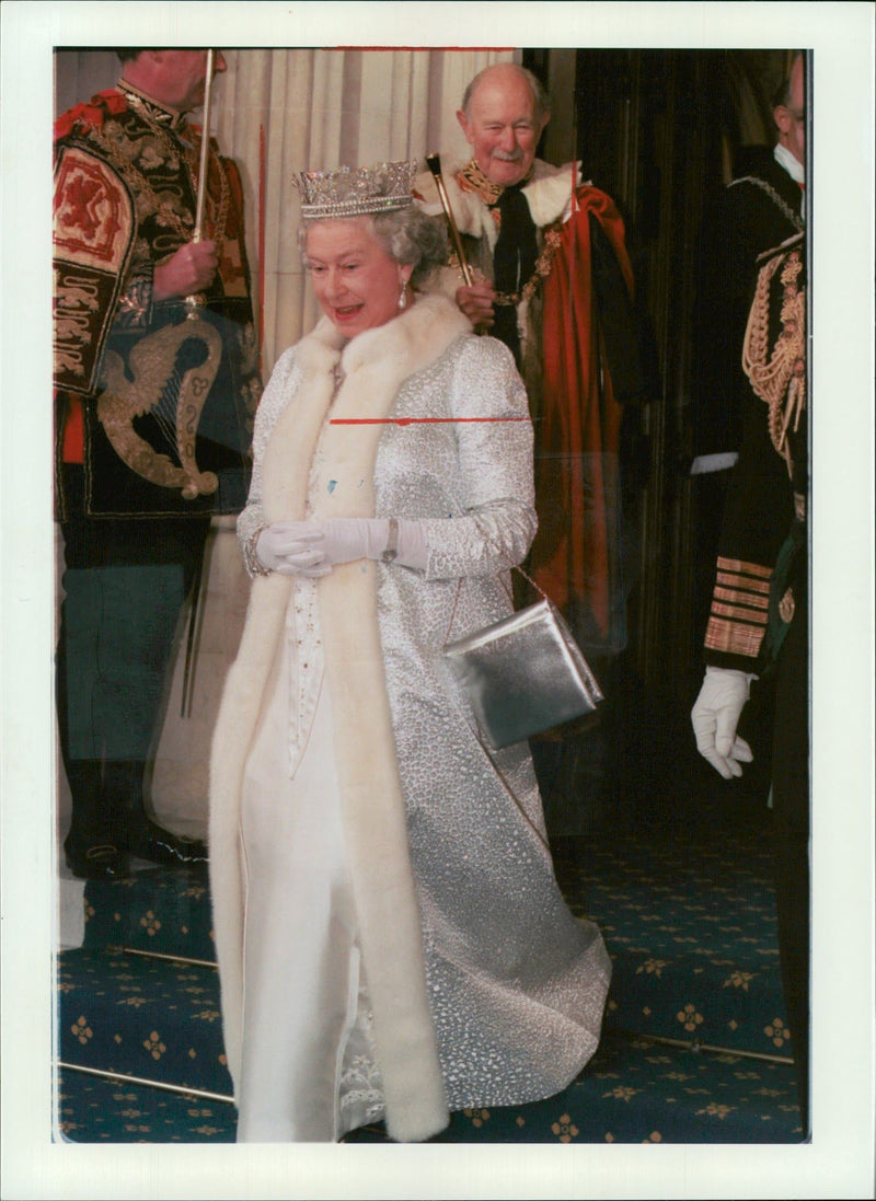 Elizabeth II. - Vintage Photograph