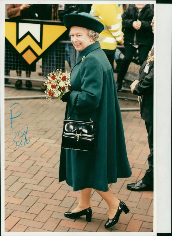 Elizabeth II. - Vintage Photograph