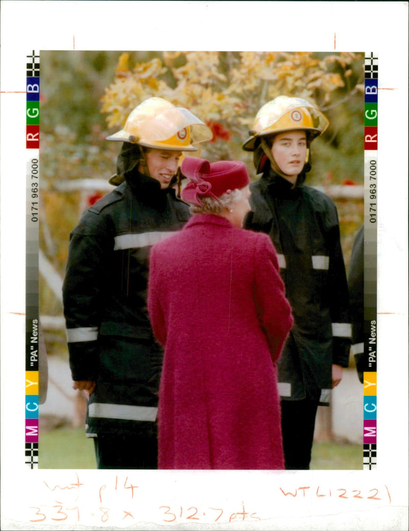 Elizabeth II with Grandson Peter. - Vintage Photograph