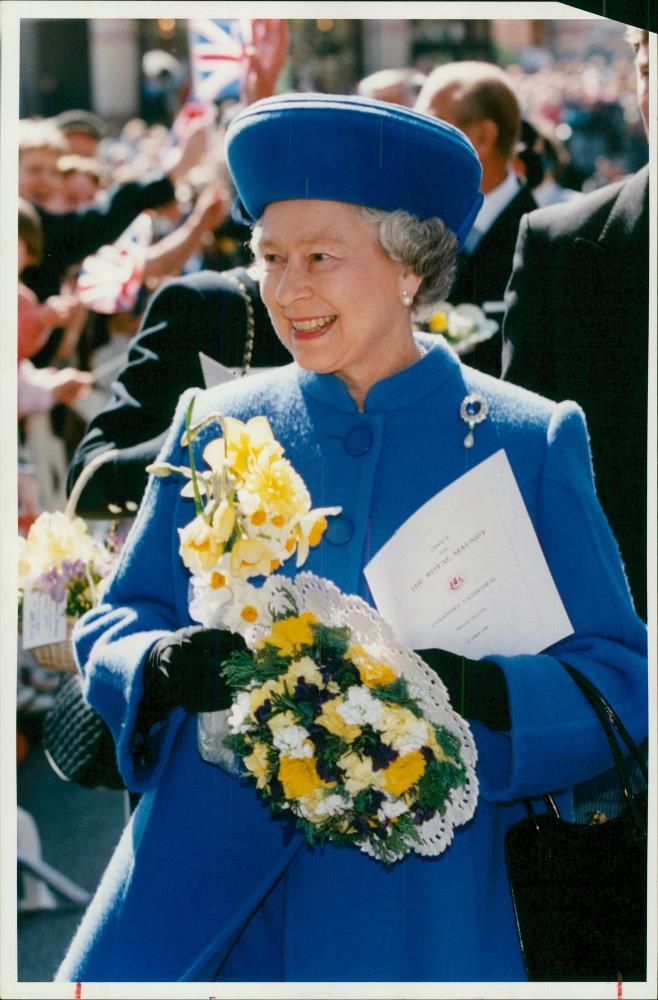 Elizabeth II. - Vintage Photograph