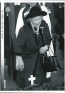 Queen Elizabeth The Queen Mother. - Vintage Photograph