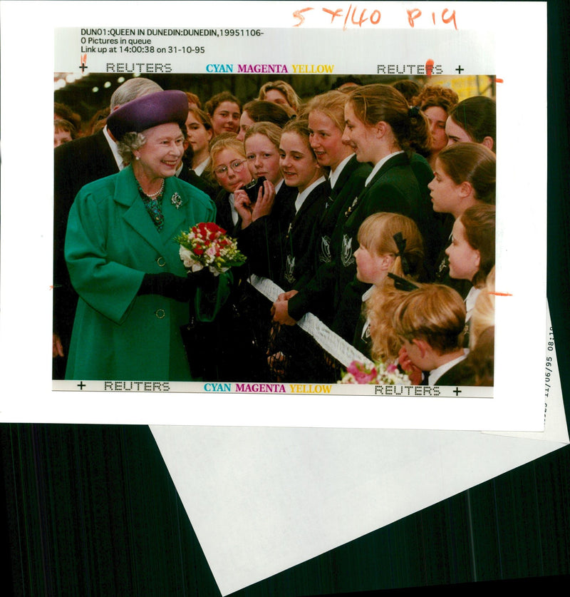 Queen Elizabeth II New Zealand turn 1995: Queen Dunedin - Vintage Photograph