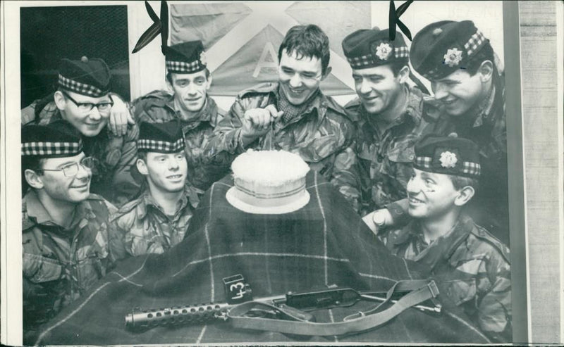 Irish Civil War:A double Celebration with Tam Kane. - Vintage Photograph
