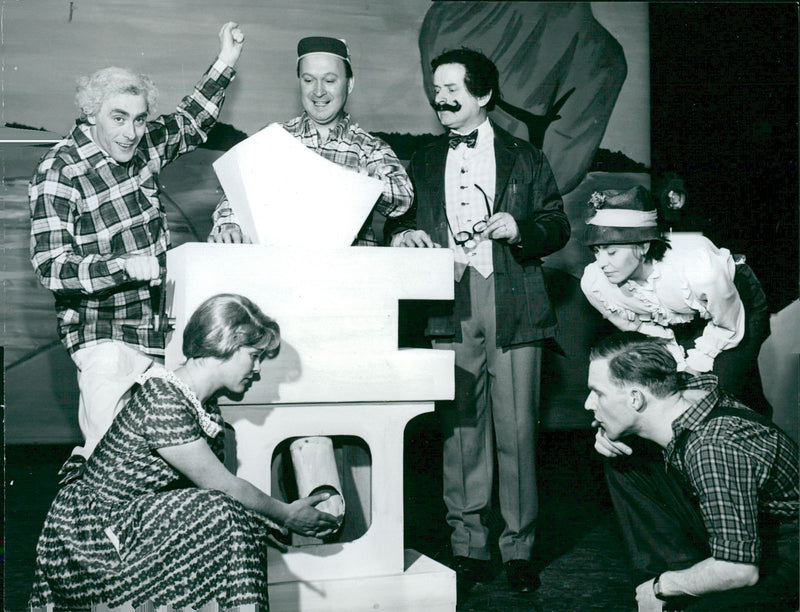 The musical "Caramel Apparatus" by Evert LundstrÃ¶m and Jan Moen at VÃ¤sterÃ¥s Theater. - Vintage Photograph