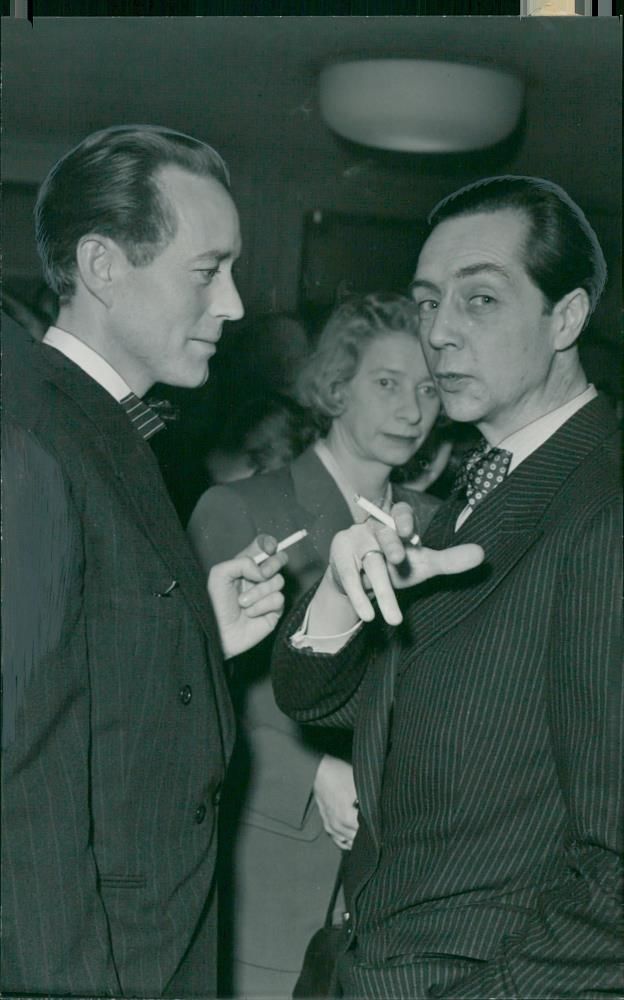 Per Erik Rundquist in concert with the director of drama Karl Ragnar Gierow at Dramaten - Vintage Photograph