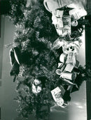 Martin Ljung plays nature conservation spruce in Hagge Geiger's new year-old "Model 73" at Lisebergsteatern in Gothenburg. - Vintage Photograph