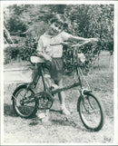 Murdered and Missing Persons: glenn fell. - Vintage Photograph