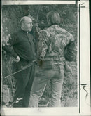 the Ireland civil rights 1975:an army chaplain and a soldier at the scene of yesterday. - Vintage Photograph