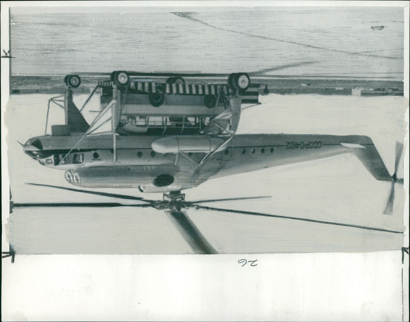 Mil Mi-10 - Vintage Photograph