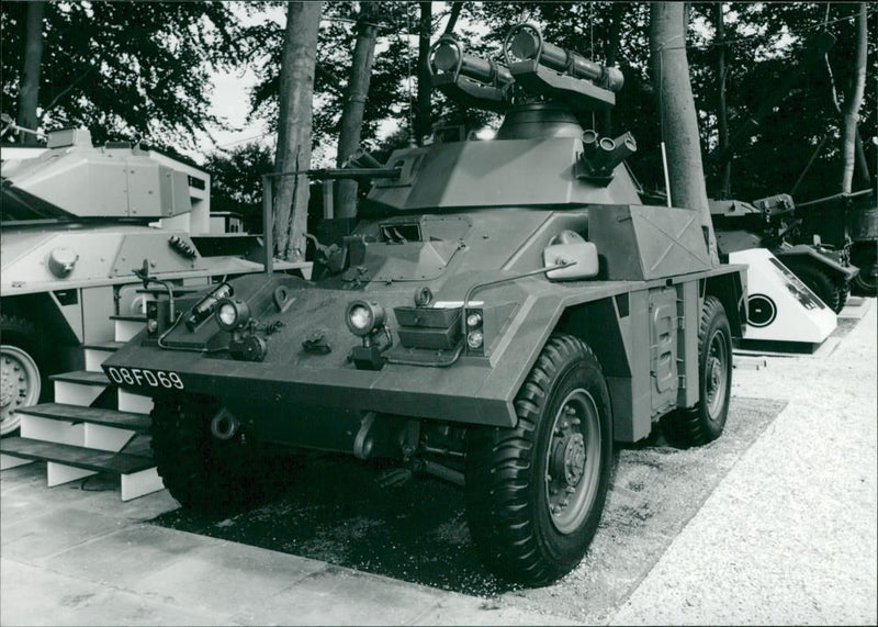 Anti-tank gun: - Vintage Photograph