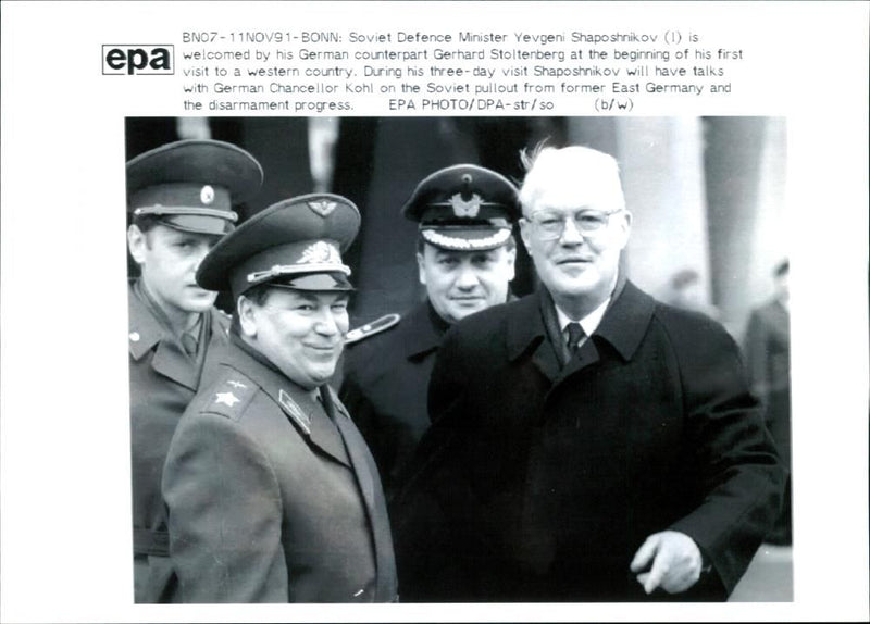 Yevgeny Shaposhnikov with Gerhard Stoltenberg. - Vintage Photograph