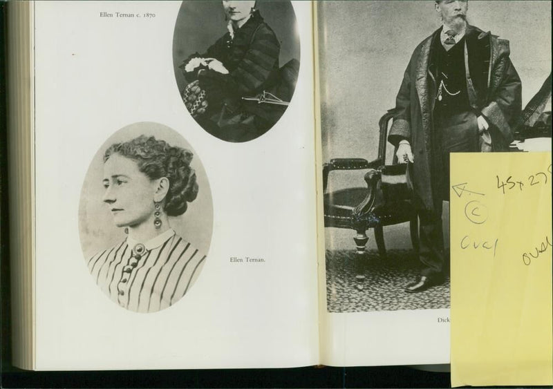 Charles Dickens Writer. - Vintage Photograph