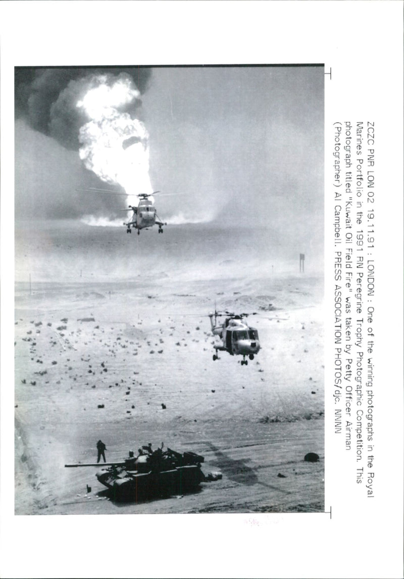Iraq in war Kuwait oil fires - Vintage Photograph
