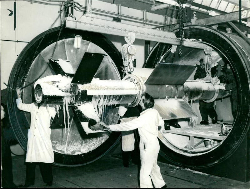 Guided missile:sealing is the refrigeration charger the royals navy crew/ - Vintage Photograph