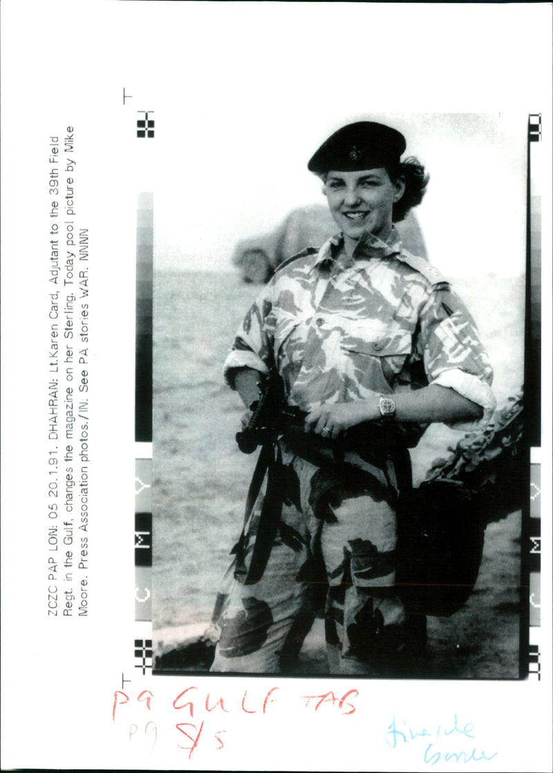 Gulf War:Lt Karen Card. - Vintage Photograph