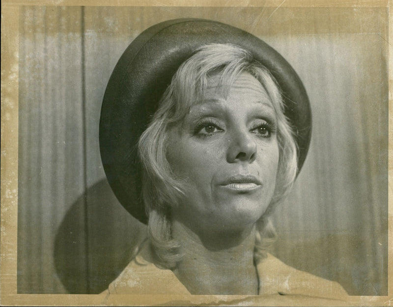 Barbara Young (actress) - Vintage Photograph