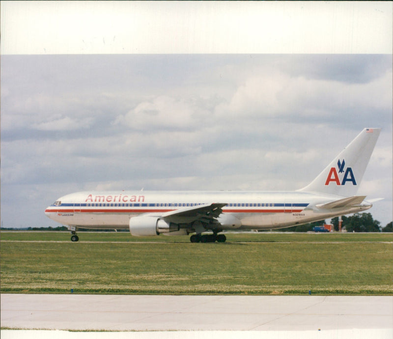 Aircraft American Airlines - Vintage Photograph