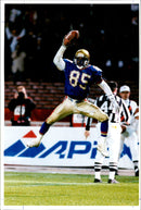 American football british teams:tony sargent,the monarchs wide reciever. - Vintage Photograph