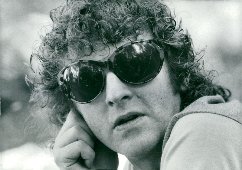 British musician and songwriter Ian Hunter. - Vintage Photograph