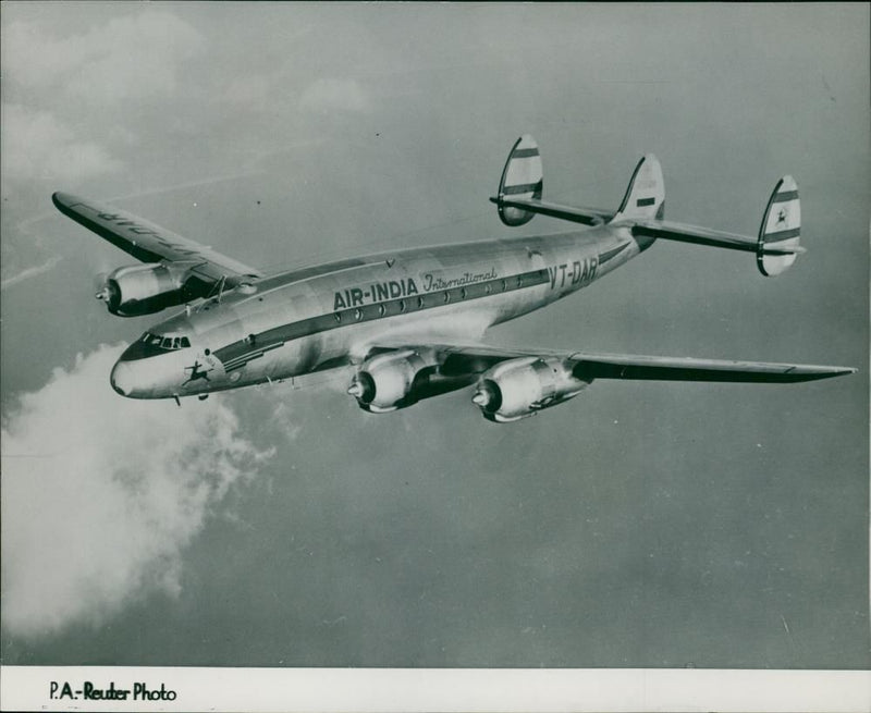 Maratha Princess wins two air honours. - Vintage Photograph